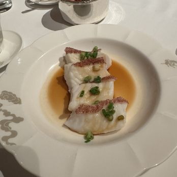 嘉麟樓 - Steamed spotted grouper - Cantonese Near Me - Hong Kong, HK