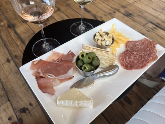House of Smith Wines Jet City by null
