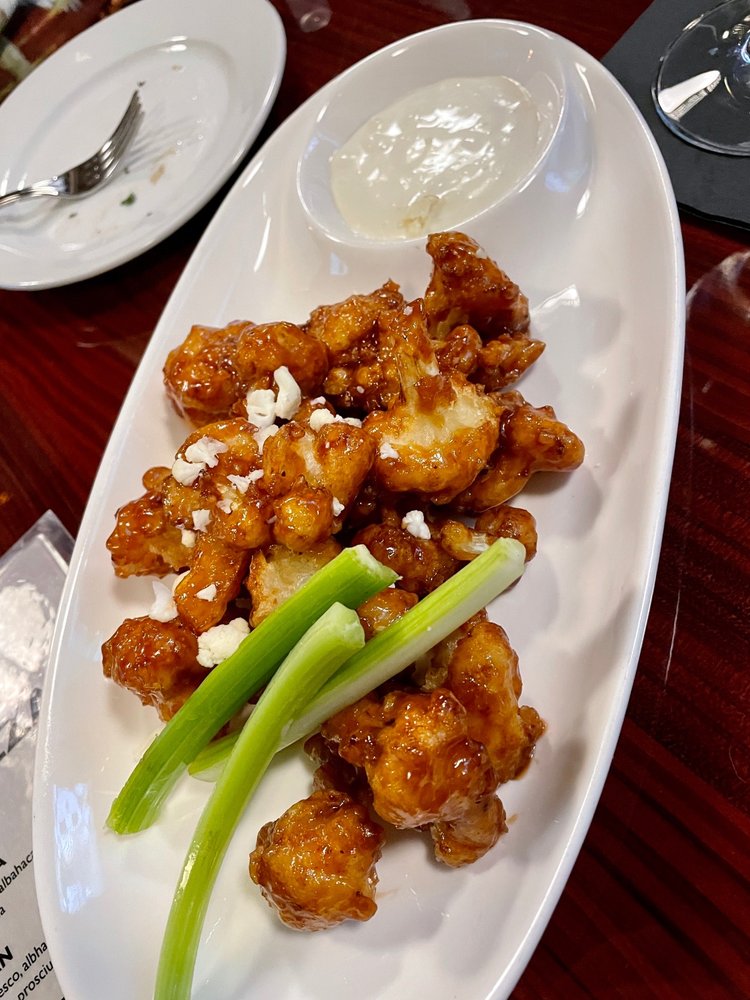 THE WINERY OUTLET Updated September 2024 19 Photos Ave. Franklin Delano Roosevelt 1484