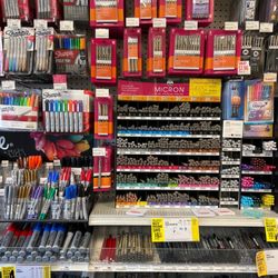 Blick Art Materials - Pens