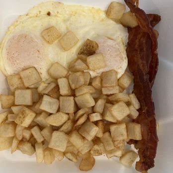 Pacific Diner - Eggs, Bacon and Potatoes - Breakfast & Brunch Near Me - Henderson, Nevada