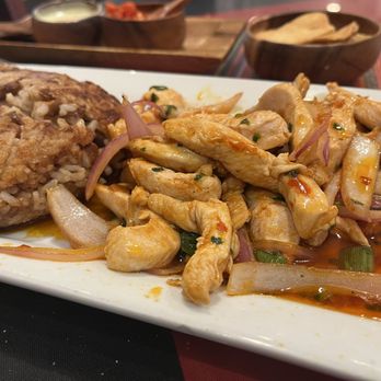 Mimi's Peruvian Cuisine - Tacu Tacu Con Lomo Al Jugo - Peruvian Near Me - Honolulu, Hawaii Mimi's Peruvian Cuisine - Tacu Tacu Con Lomo Al Jugo - Peruvian Near Me - Honolulu, Hawaii