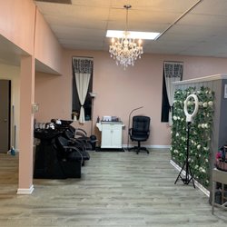 Modern Techniques - Salon