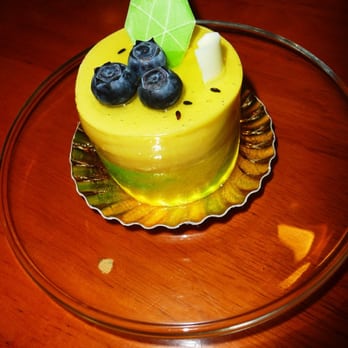 Lana's Dazzling Desserts - Desserts Near Me - Wheeling, Illinois Lana's Dazzling Desserts - Desserts Near Me - Wheeling, Illinois