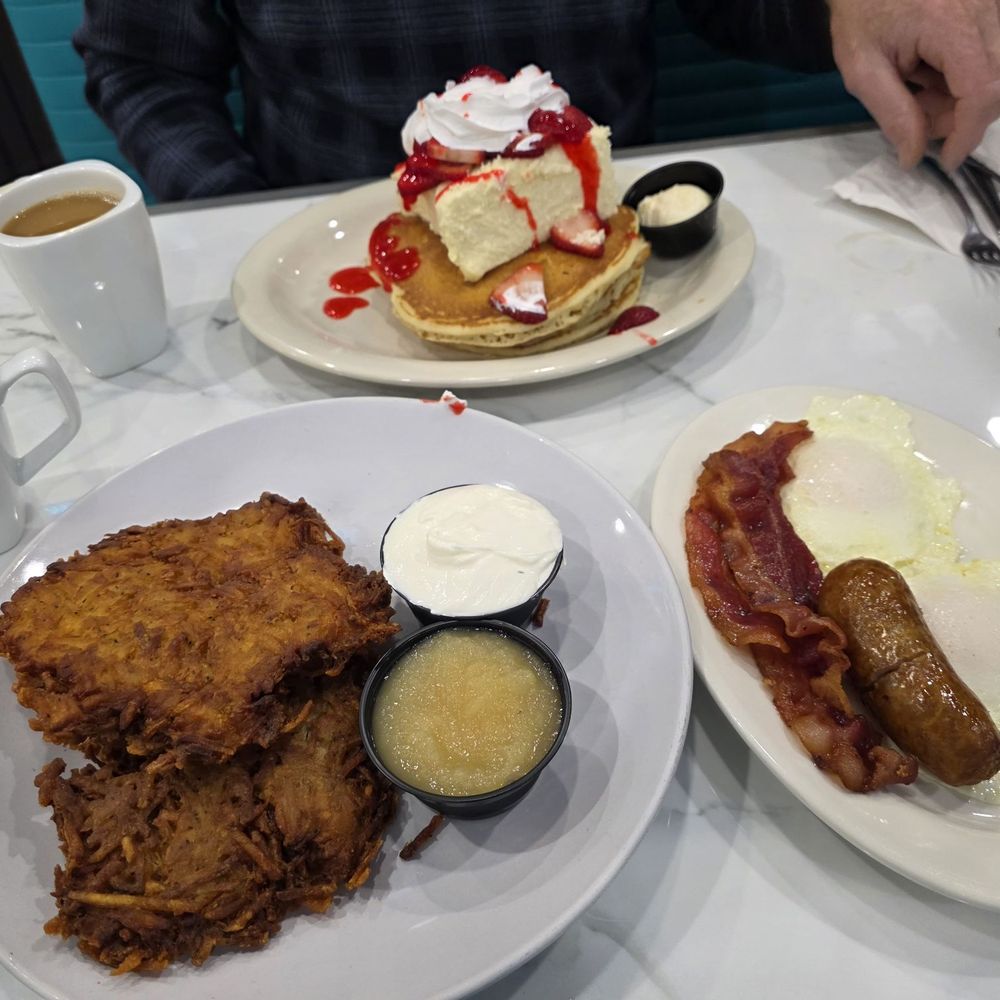 Potato pancake combo & cheesecake pancakes