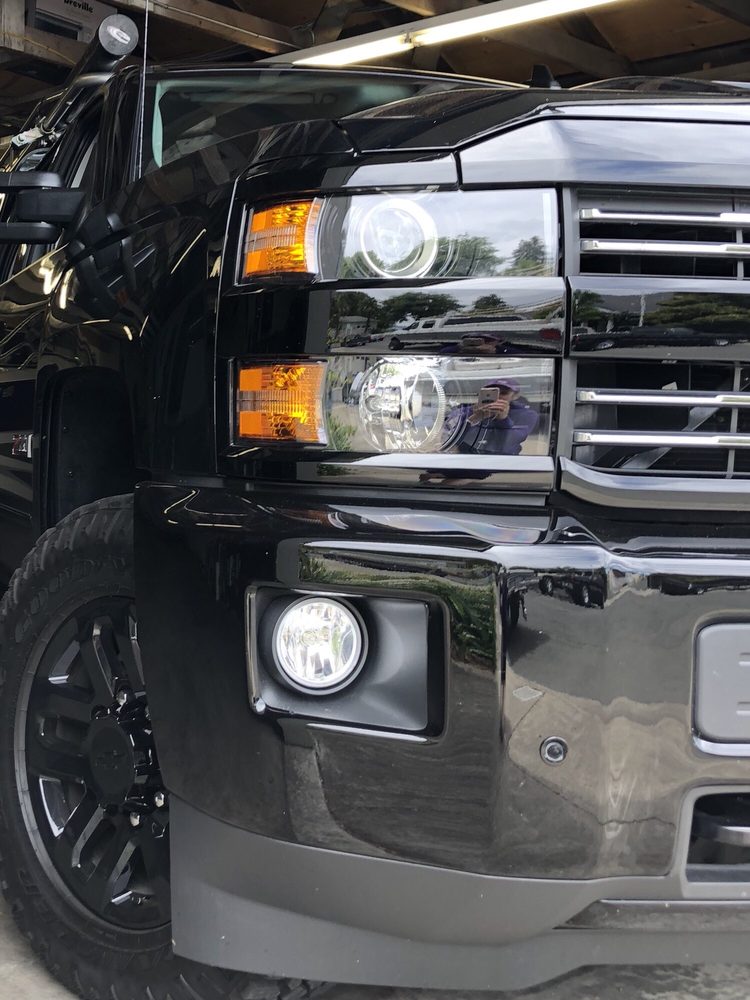 SIERRA MOTORS 12 Photos & 77 Reviews Car Dealers 18475 5th Ave