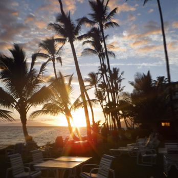The Hale Pau Hana - Vacation Rentals Near Me - Kihei, Hawaii