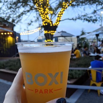 Boxi Park - Park pizza brewing beer - Bars Near Me - Orlando, Florida