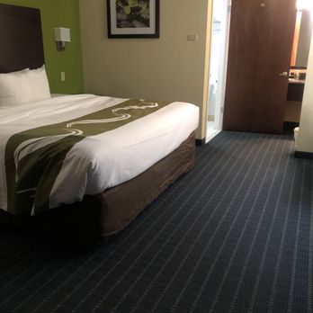 Quality Inn - Simple decor but comfortable bed - Hotels Near Me - Needles, California Quality Inn - Simple decor but comfortable bed - Hotels Near Me - Needles, California