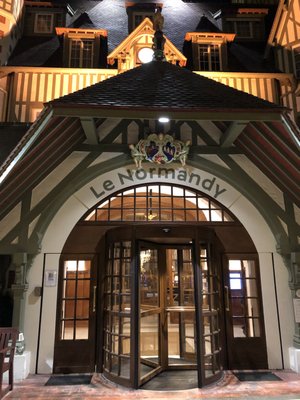 Hotel Barrière Le Normandy Deauville by null