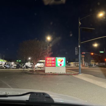 7-Eleven - a gas station at night - Gas Stations Near Me - Roseville, California 7-Eleven - a gas station at night - Gas Stations Near Me - Roseville, California