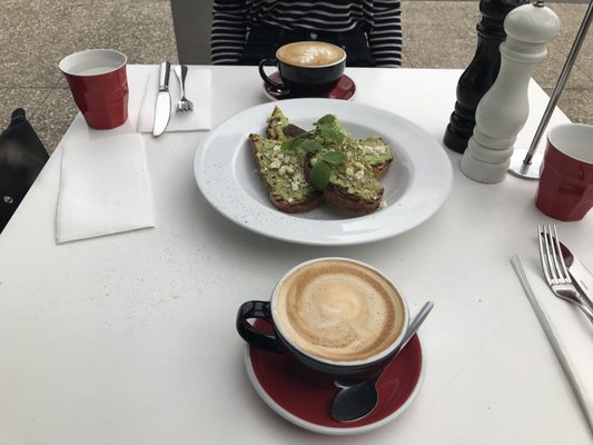 Poppy's Cafe by null