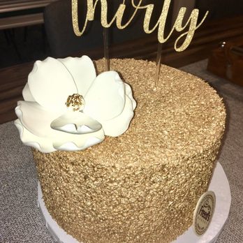 Freed's Bakery - Exactly as pictured on website. Gorgeous cake - Bakeries Near Me - Las Vegas, Nevada Freed's Bakery - Exactly as pictured on website. Gorgeous cake - Bakeries Near Me - Las Vegas, Nevada