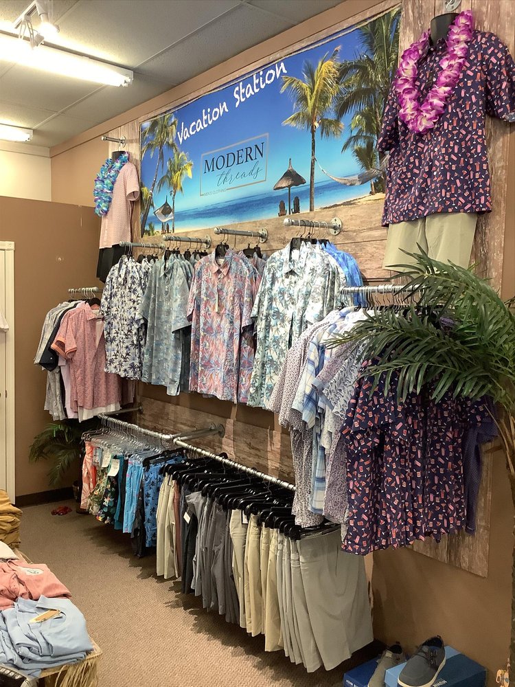 MODERN THREADS CLOTHING Updated July 2024 2600 Dodge St, Dubuque