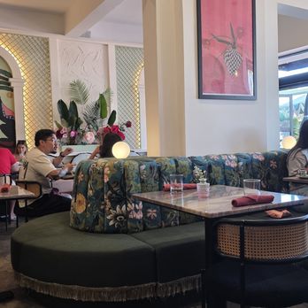 Flora - Breakfast & Brunch Near Me - San Diego, California Flora - Breakfast & Brunch Near Me - San Diego, California