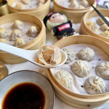 Supreme Dumplings - Shrimp & Pork Xiao Long Bao - Shanghainese Near Me - Honolulu, Hawaii Supreme Dumplings - Shrimp & Pork Xiao Long Bao - Shanghainese Near Me - Honolulu, Hawaii
