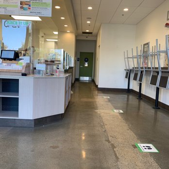 Juice It Up! - Perfectly good restroom no one can use. - Juice Bars & Smoothies Near Me - Corona, California Juice It Up! - Perfectly good restroom no one can use. - Juice Bars & Smoothies Near Me - Corona, California