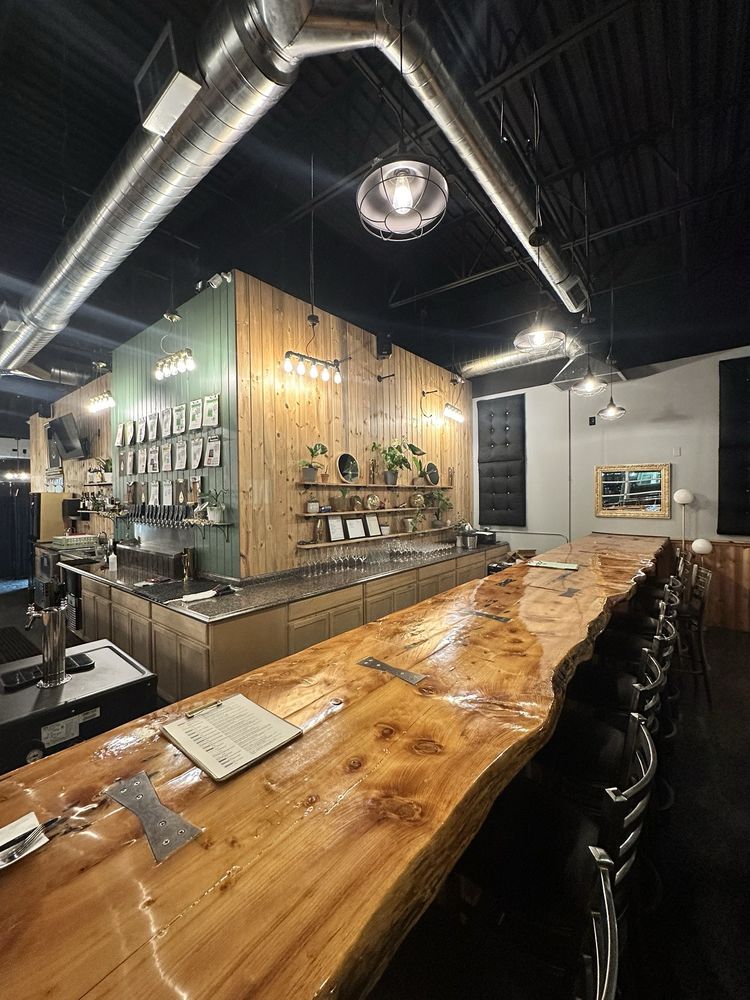 The Sipp Public House