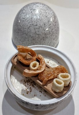 Metamorfosi restaurant by null