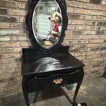 La Rustic Treasures - Antiques Near Me - Duson, Louisiana La Rustic Treasures - Antiques Near Me - Duson, Louisiana