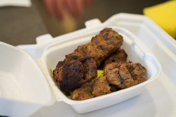 Aladdin Halal Grill by null