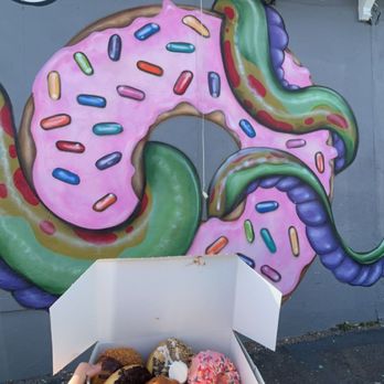 Freddy Donuts - Desserts Near Me - Fredericksburg, Virginia