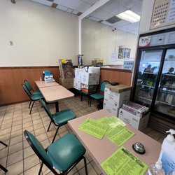 Mandarin Deli - Inside seating