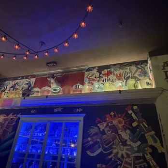 Las Perlas - Lounges Near Me - Los Angeles, California