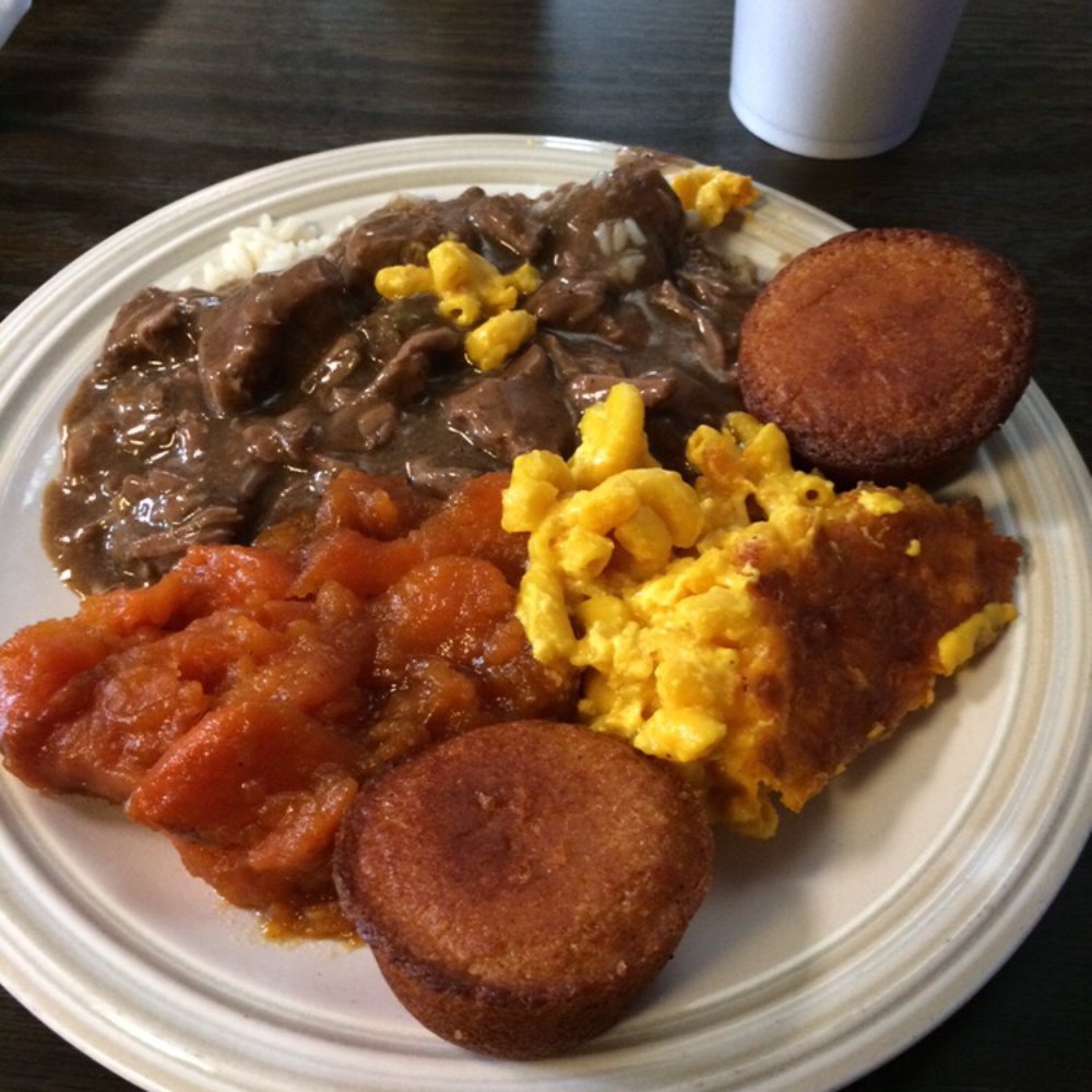 Eagles Restaurant - Beef tips and rice, candied yams, Mac n cheese, cornbread - Soul Food Near Me - Birmingham, Alabama Eagles Restaurant - Beef tips and rice, candied yams, Mac n cheese, cornbread - Soul Food Near Me - Birmingham, Alabama
