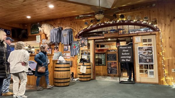 Tuckerman's Restaurant & Tavern by null