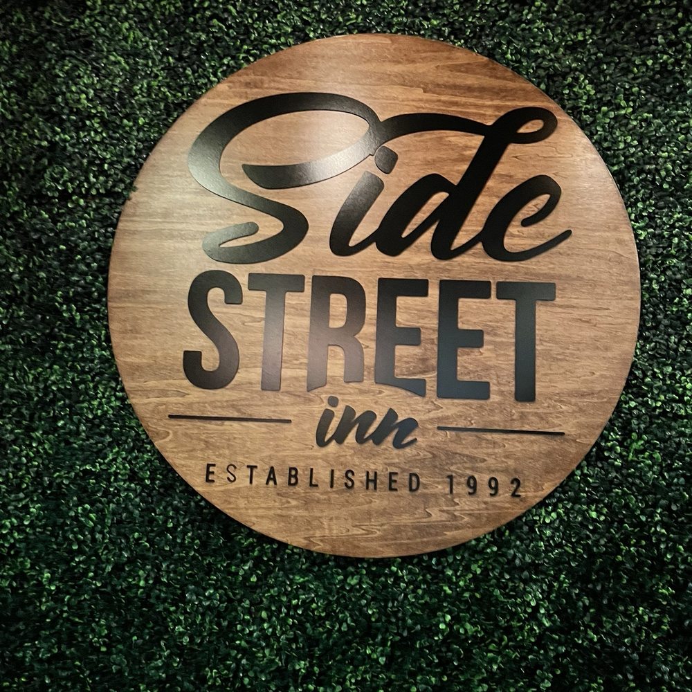 Side Street Inn - Hawaiian Near Me - Honolulu, Hawaii Side Street Inn - Hawaiian Near Me - Honolulu, Hawaii