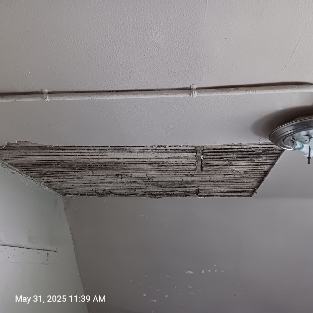 Slide of Reneau's Remodeling