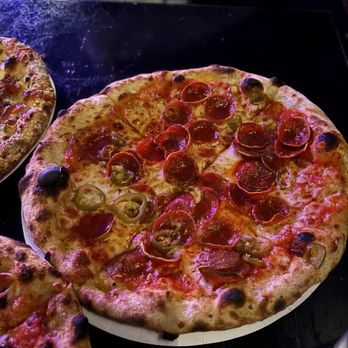 Good Shape Pizza - Sweet and spicy pizza - Pizza Near Me - Seattle, Washington Good Shape Pizza - Sweet and spicy pizza - Pizza Near Me - Seattle, Washington