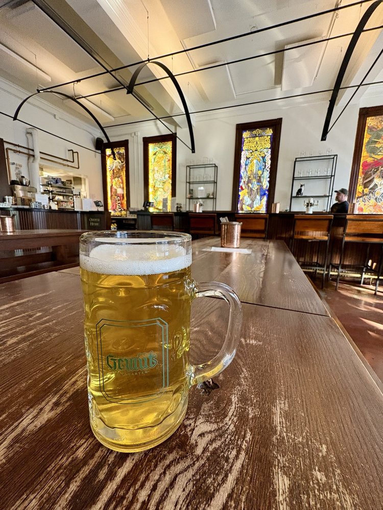 Social spots from Gemüt Biergarten