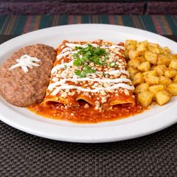 Taqueria Los Reyes - Entomatadas ! So delicious