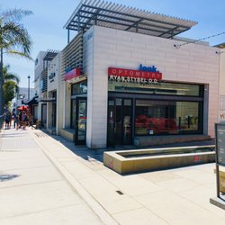 Look! Optometry - Exterior