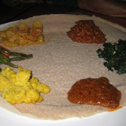 Tana Ethiopian Restaurant - Veggie Delight (maybe it looks more like a painter's palette than a clock?)