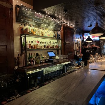 Jerry's Bar - Bar area - Cocktail Bars Near Me - Philadelphia, Pennsylvania Jerry's Bar - Bar area - Cocktail Bars Near Me - Philadelphia, Pennsylvania