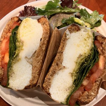 Kakaako Cafe - Egg White Pesto Sandwich - Coffee & Tea Near Me - Honolulu, Hawaii