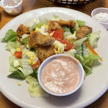 Texas Roadhouse - Salad - Steakhouses Near Me - Evansville, Indiana