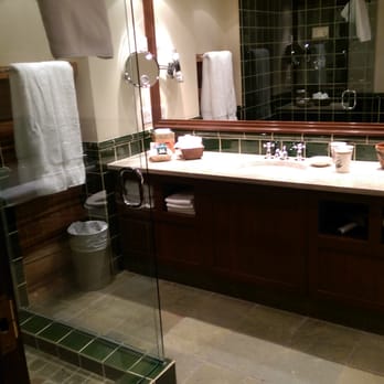 The Post Hotel Dining Room - Very clean bathrooms - Canadian (New) Near Me - Lake Louise, Alberta