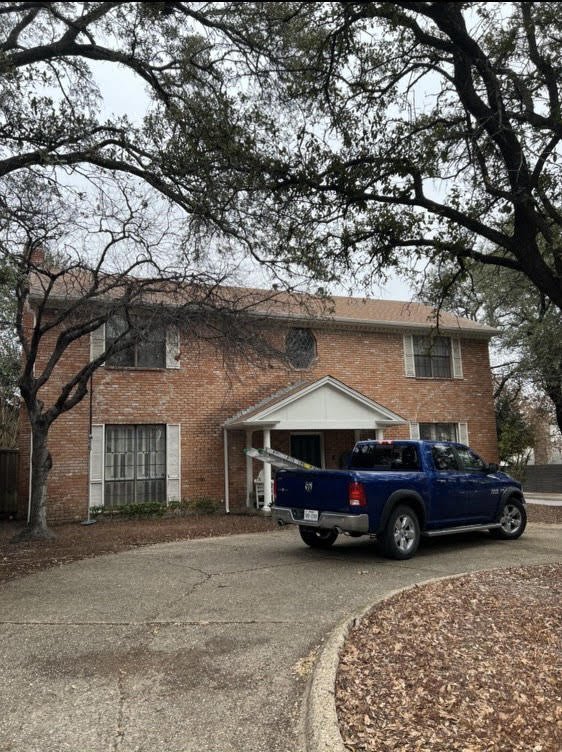 Slide of Dallas Star Construction