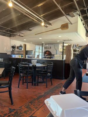 Bella Napoli Pizzeria by null