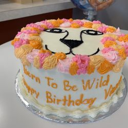 A Little Slice of Heaven - The beautiful cake.