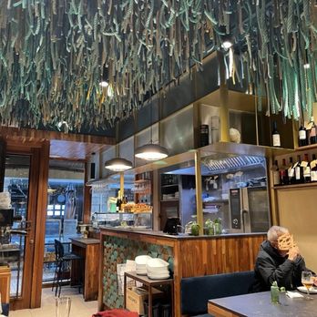 Bodega Donostiarra - Dining room - Basque Near Me - Donostia / San Sebastián, SS Bodega Donostiarra - Dining room - Basque Near Me - Donostia / San Sebastián, SS
