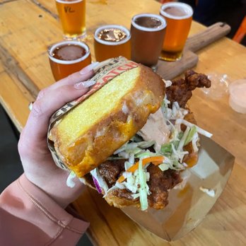 Scratch Cookery - Spicy chicken sandwich on Texas toast level 4 heat - Food Trucks Near Me - San Jose, California