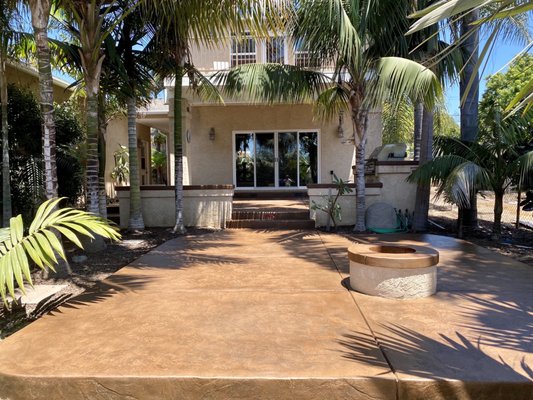 CONCRETE STAINING AND POLISHING - EXTERIOR STAINING AND INTERIOR CONCRETE FLOORING CONCRETE STAINING AND POLISHING - EXTERIOR STAINING AND INTERIOR CONCRETE FLOORING