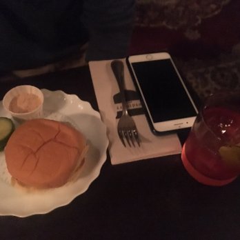 Ordinary - Cocktail Bars Near Me - New Haven, Connecticut