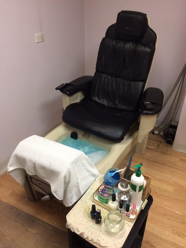 MARIETTA’S DAY SPA & SALON Updated October 2024 14 Reviews 310 S