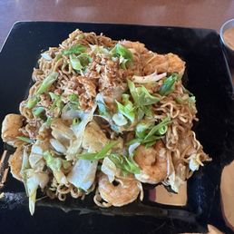 Friend Noodles and Shrimp Friend Noodles and Shrimp